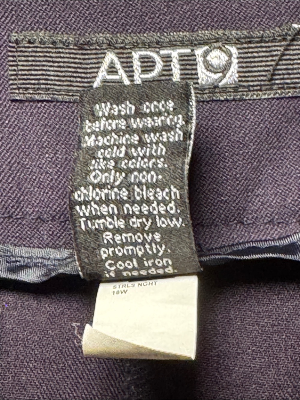 Apt. 9 | Women’s Plus Navy Straight Leg Dress Pants 18W - Picture 9 of 9